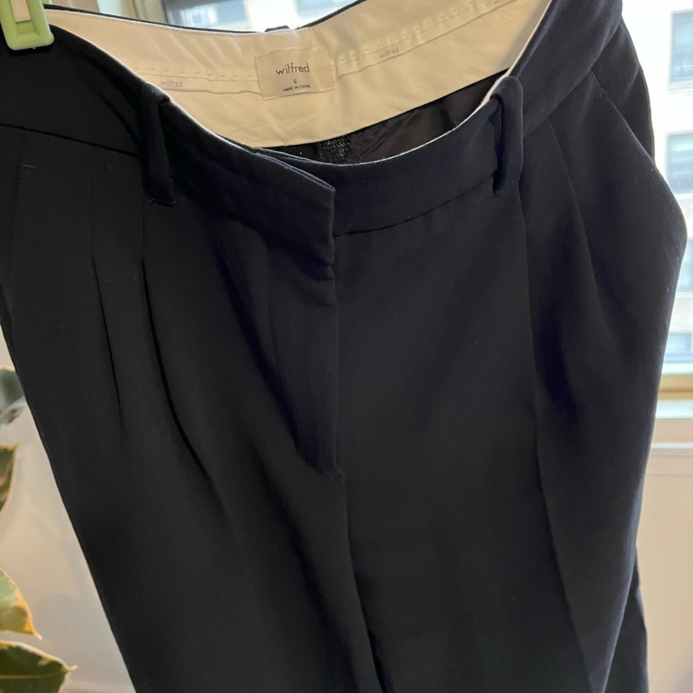 Aritzia Effortless Pants Size 6 Tall